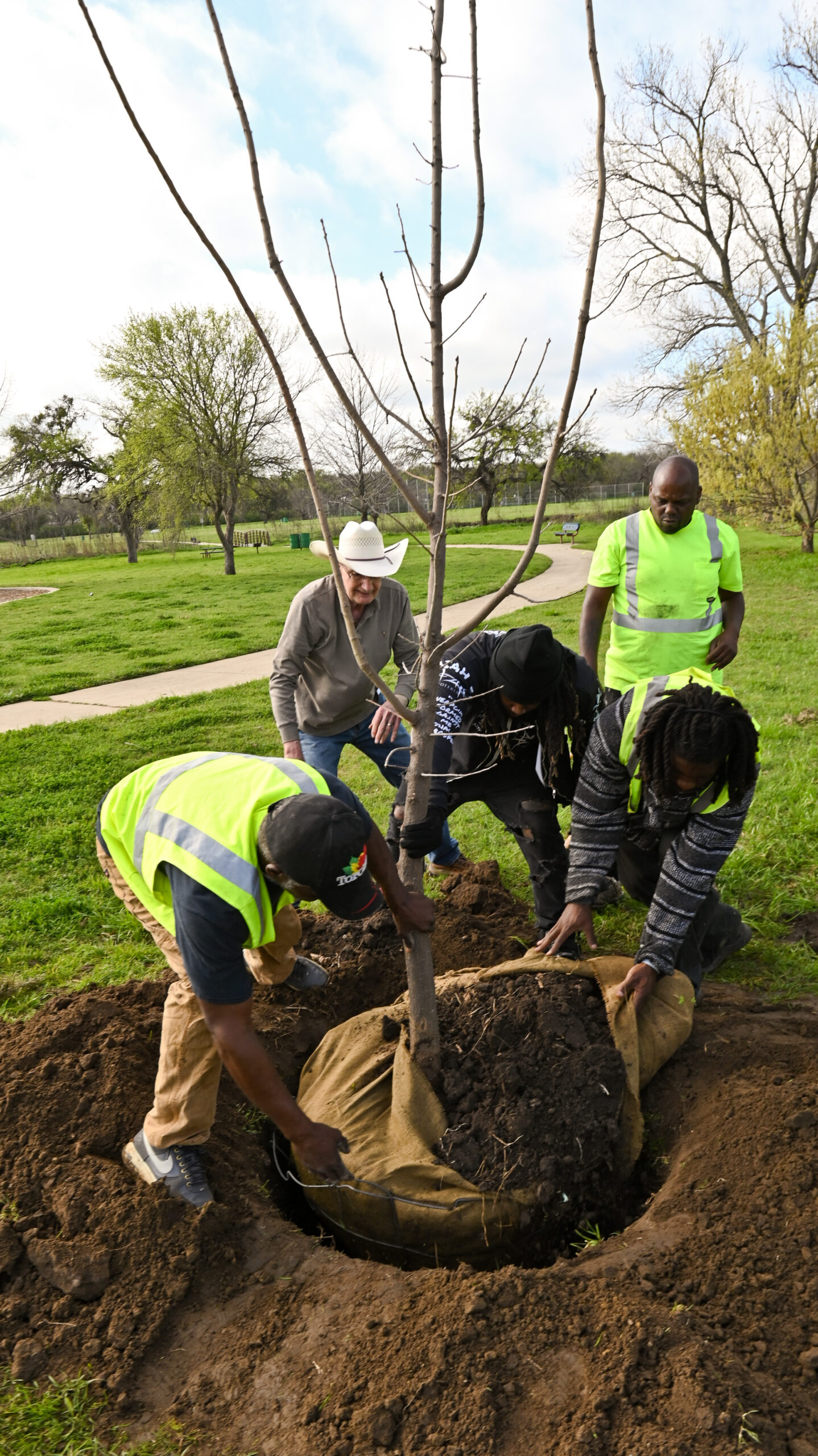 PrairieDog Pk Mar24 Tree Planting